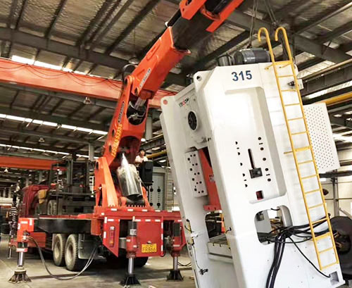 乐安县提升工作效率，选择优质折臂吊租赁服务