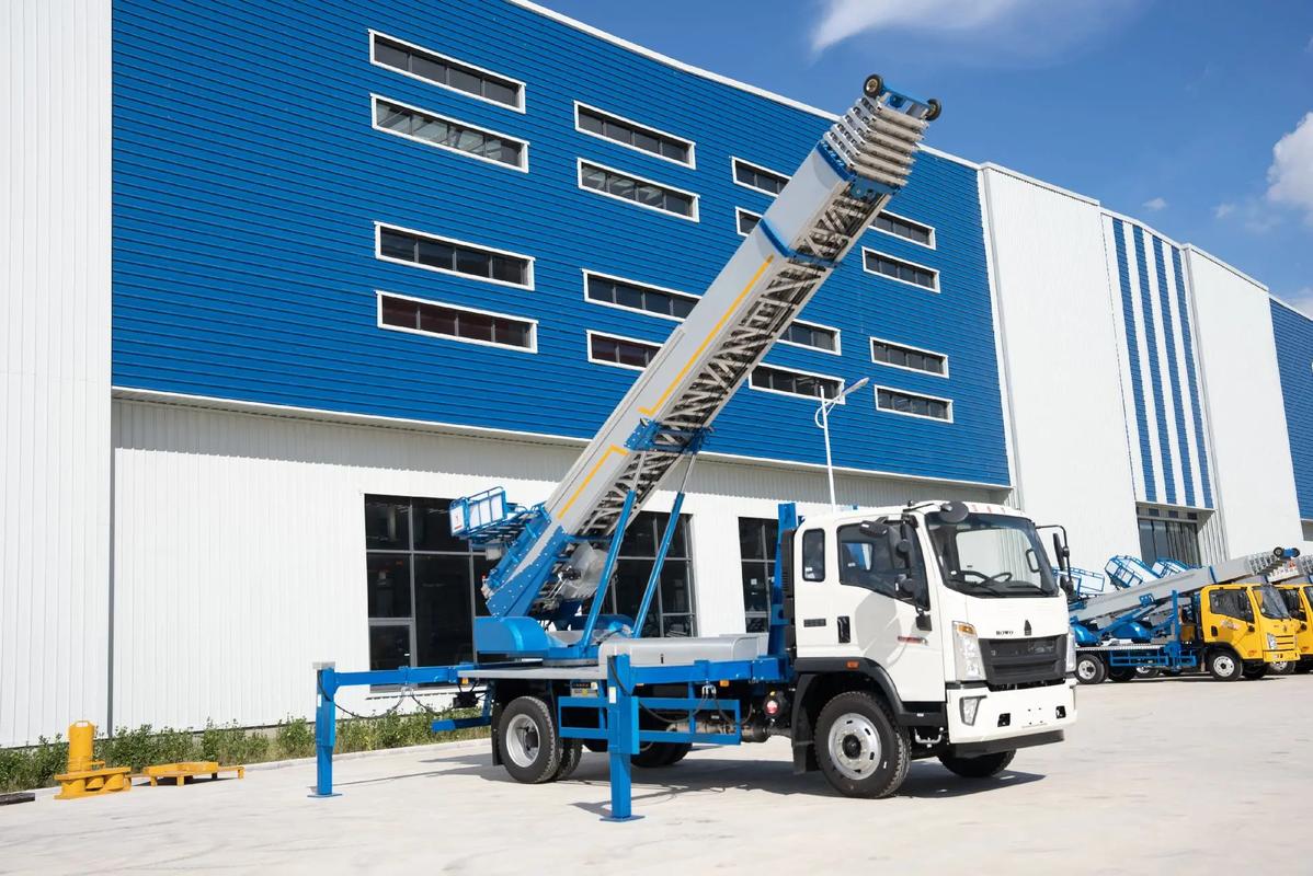 乐安县小型云梯车上料车租赁多少钱