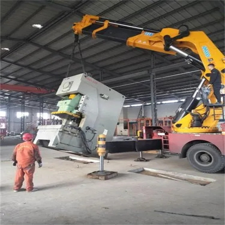 乐安县80吨折臂吊车出租附近电话