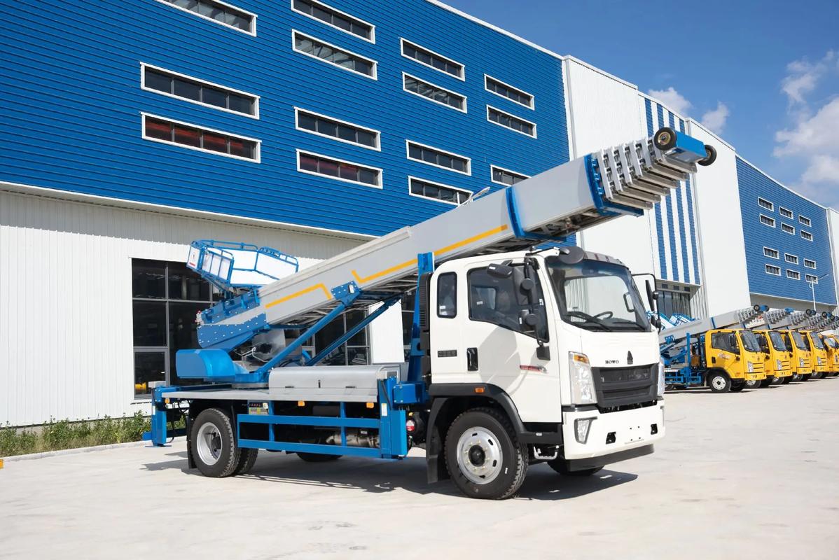 乐安县出租云梯车高空作业车 建筑垃圾搬运